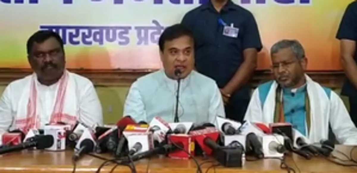 झारखंड में कांस्टेबल बहाली के दौरान 15 युवकों की मौत की जिम्मेदार है हेमंत सरकार : हिमंता बिस्वा सरमा